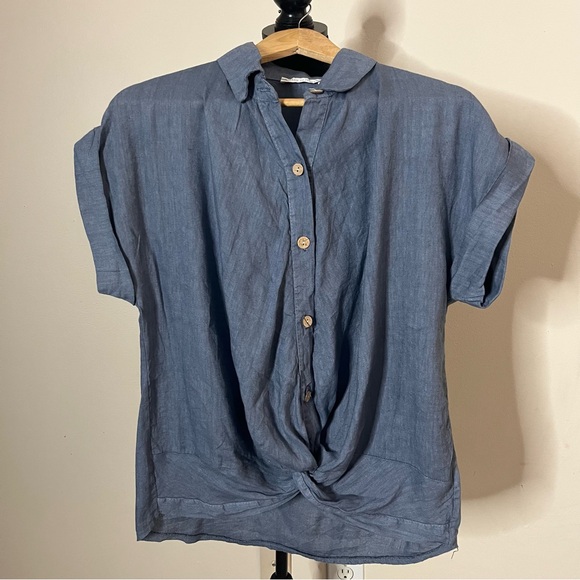 Made In Italy Women’s Denim Blue Short Sleeve Knot Hem Button Down Linen Shirt L - Picture 7 of 9